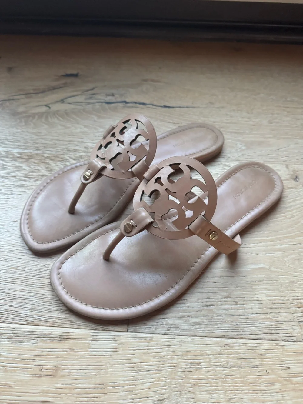 🔥TORY BIRCH Miller sandales Sz 9 nude